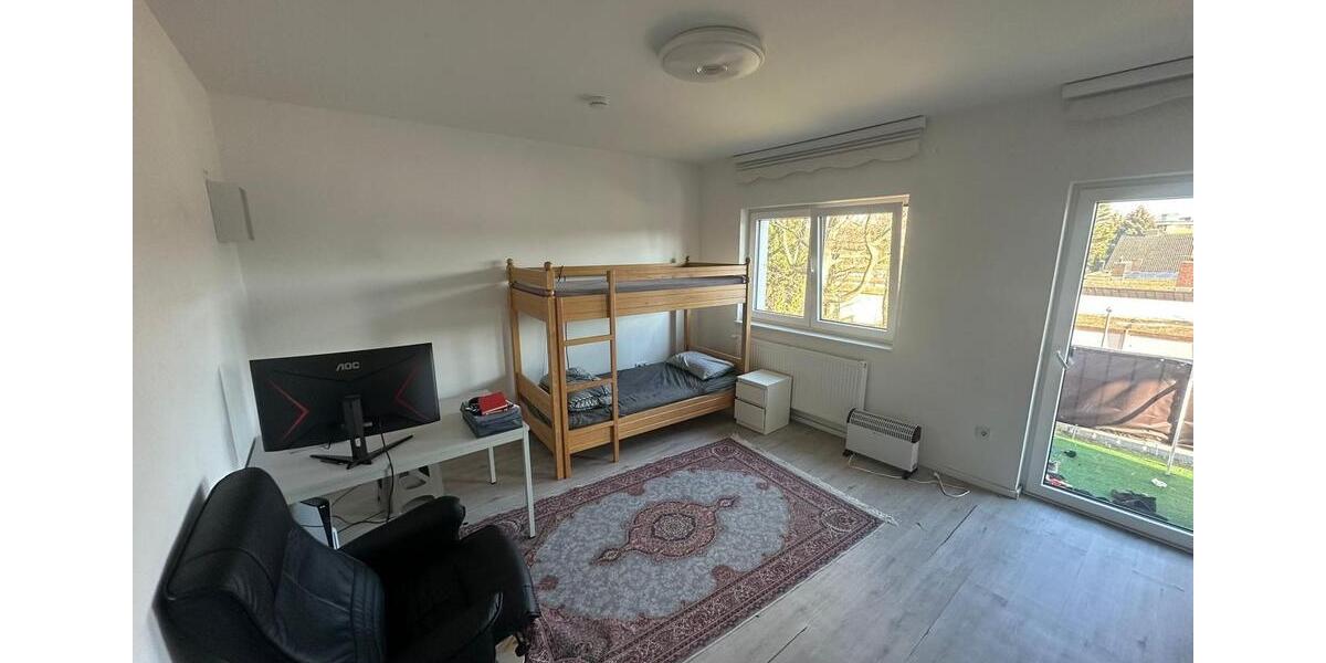 Wohnen auf Zeit Mannheim Herzogenried - 9 Zimmer, 70 m&sup2;, 300&euro; | Angebot:26671207