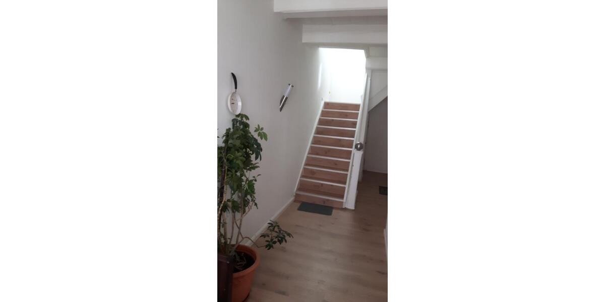 Etagenwohnung Husum - 2 Zimmer, 64 m&sup2;, 605&euro; | Angebot:26687124