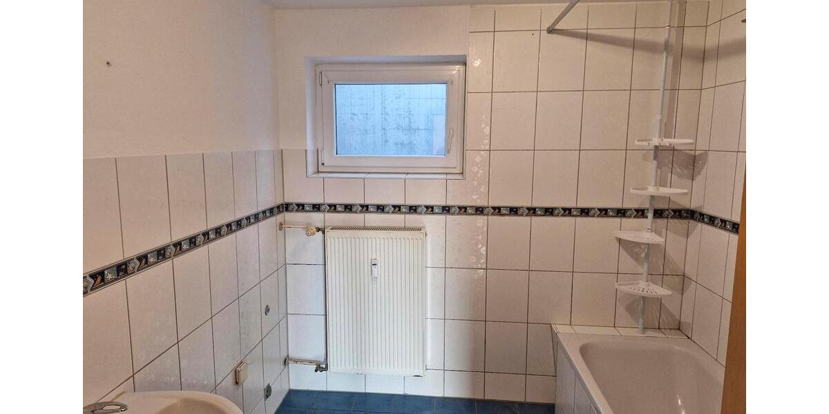 Etagenwohnung Hengersberg - 3 Zimmer, 100 m&sup2;, 900&euro; | Angebot:26682587