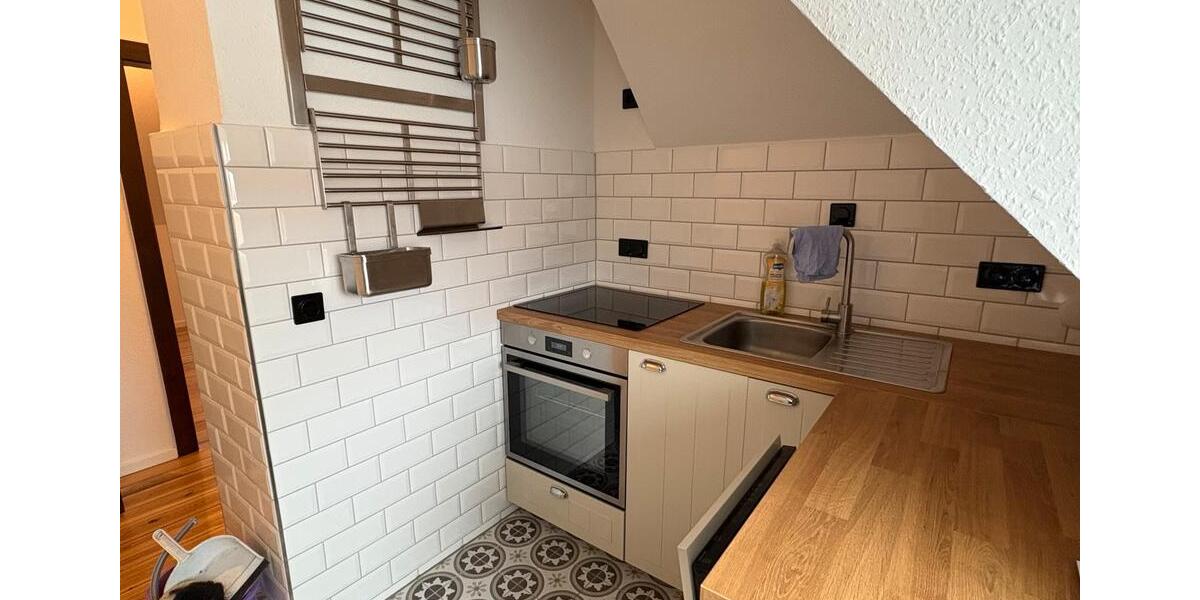 Dachgeschoßwohnung Wesenberg - 2 Zimmer, 50 m&sup2;, 460&euro; | Angebot:24704407