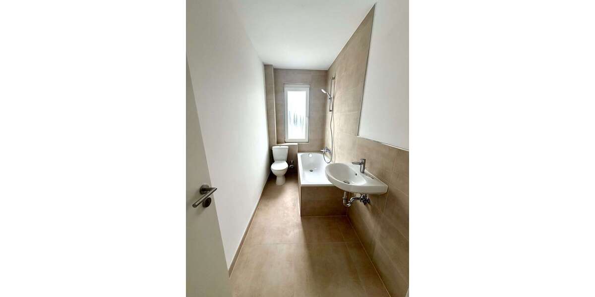 Etagenwohnung Wuppertal Arrenberg - 2 Zimmer, 68 m&sup2;, 600&euro; | Angebot:27270956