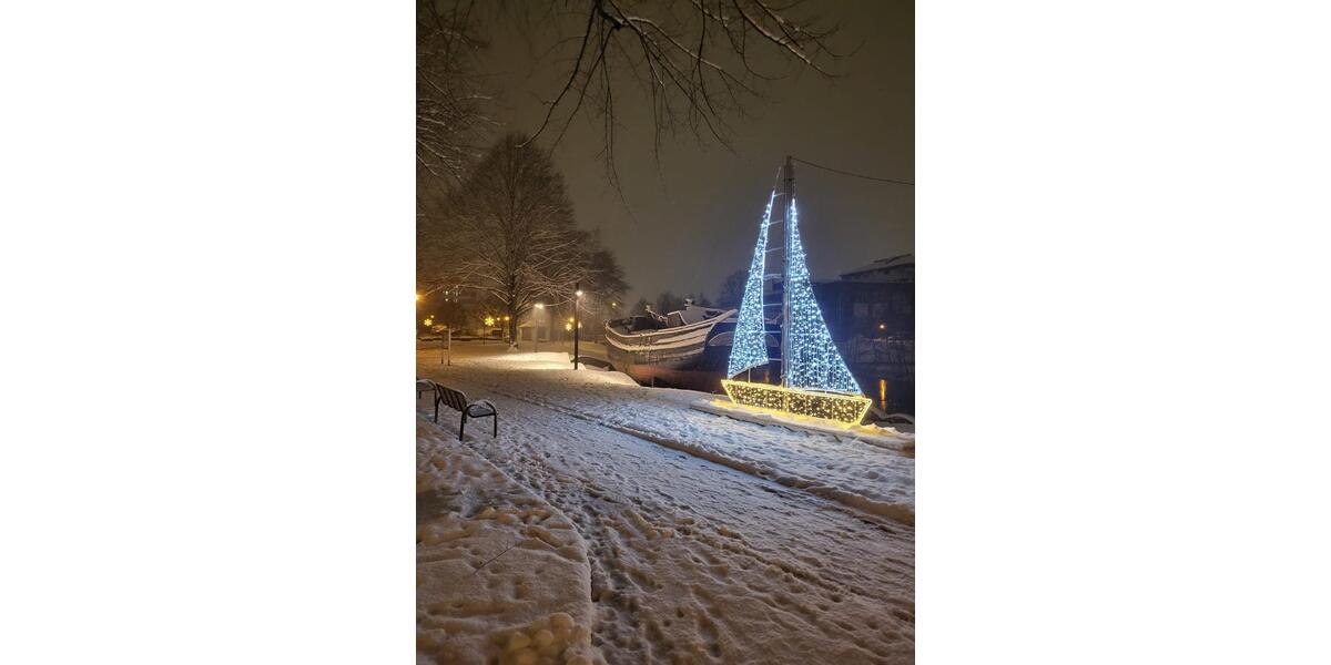 Etagenwohnung Cuxhaven - 3 Zimmer, 80 m&sup2;, 850&euro; | Angebot:24700954