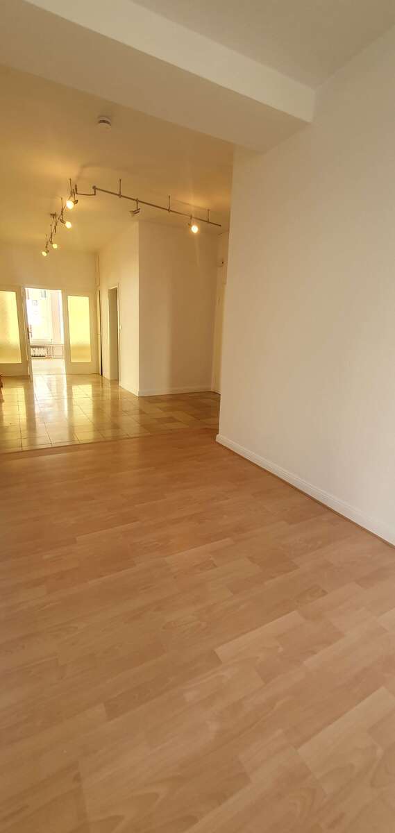 Wohnung zum Mieten in Hildesheim 1.030 € 146.77 m² 4 zimmer