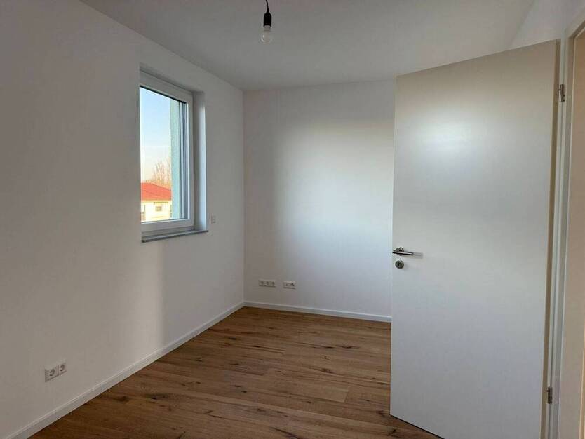 Ihr Haus zur Miete! 6 Zimmer mit Garten I 2 Stellplätze I 2 Bäder