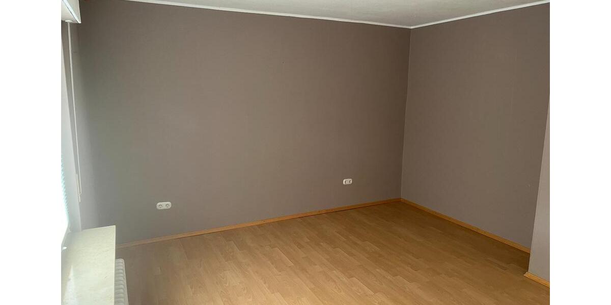 Etagenwohnung Dinklage - 9 Zimmer, 130 m&sup2;, 1.150&euro; | Angebot:25879934