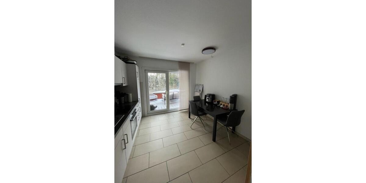 Dachgeschoßwohnung Fredenbeck - 3 Zimmer, 88 m&sup2;, 835&euro; | Angebot:24885810