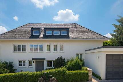 Wohnung zum Mieten in Stuttgart 2.988 € 166 m² 4 zimmer