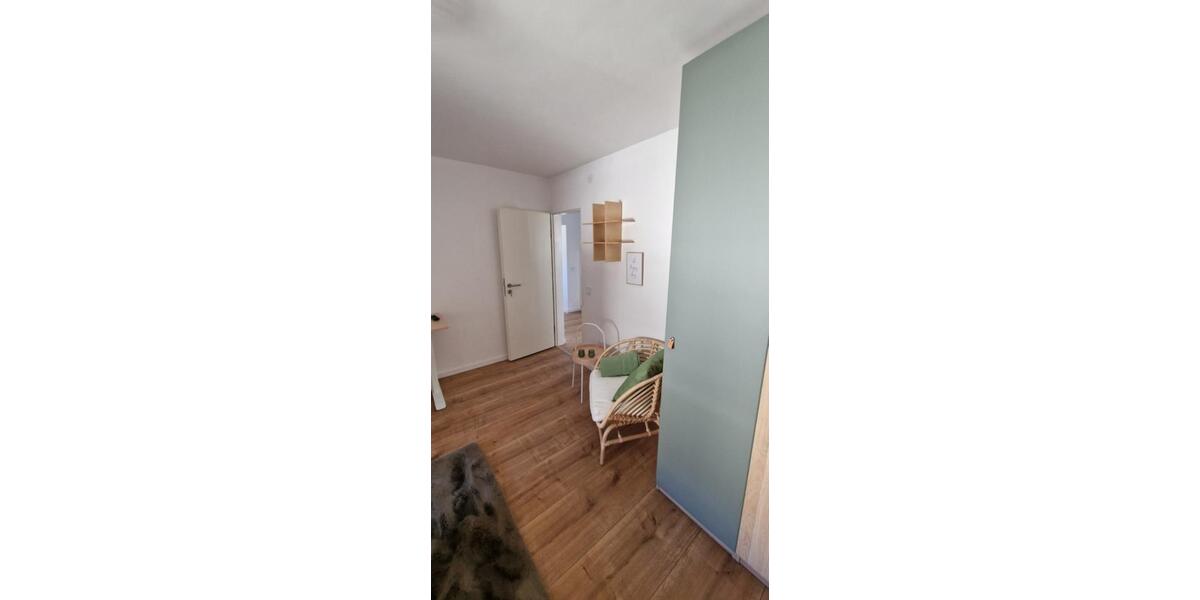 Wohnen auf Zeit Saarbrücken Scheidt - 1 Zimmer, 17 m&sup2;, 590&euro; | Angebot:24977564