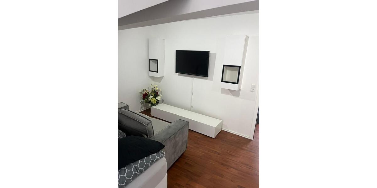 Wohnen auf Zeit Wuppertal Elberfeld - 1 Zimmer, 20 m&sup2;, 550&euro; | Angebot:24875297