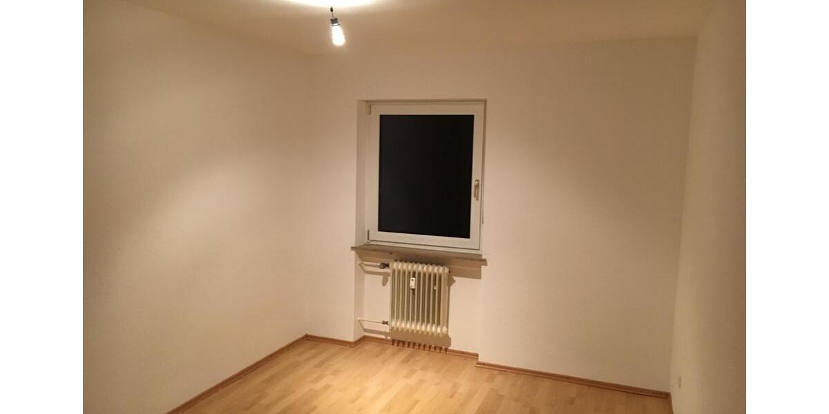 Etagenwohnung Neunkirchen am Sand - 1 Zimmer, 35 m&sup2;, 450&euro; | Angebot:24610323