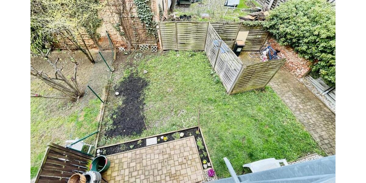 Familien willkommen! 4 R.-Wohnung mit West-Balkon, Wanne, Dusche und Hausgarten in Gera-Debschwitz! - Etagenwohnung Gera Debschwitz | Angebot:26129604