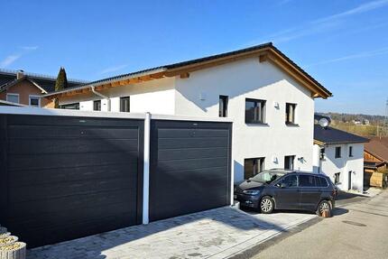 Wohnung Passau Auerbach - 4 Zimmer, 99 m&sup2;, 1.240&euro; | Angebot:26612807