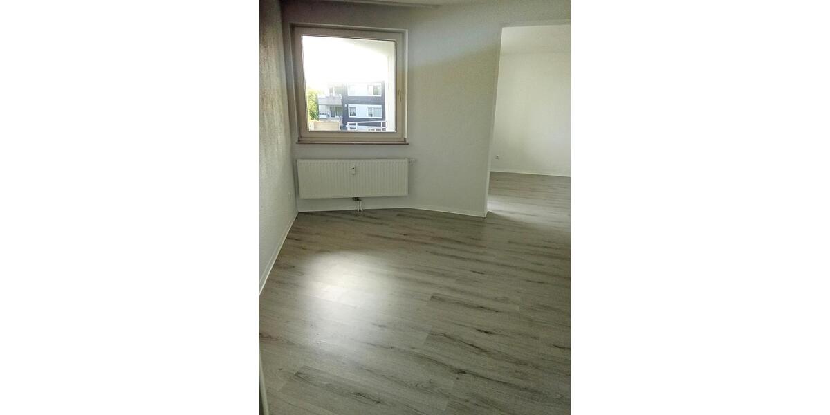 Etagenwohnung Duisburg Hamborn - 3 Zimmer, 86 m&sup2;, 419&euro; | Angebot:26181317