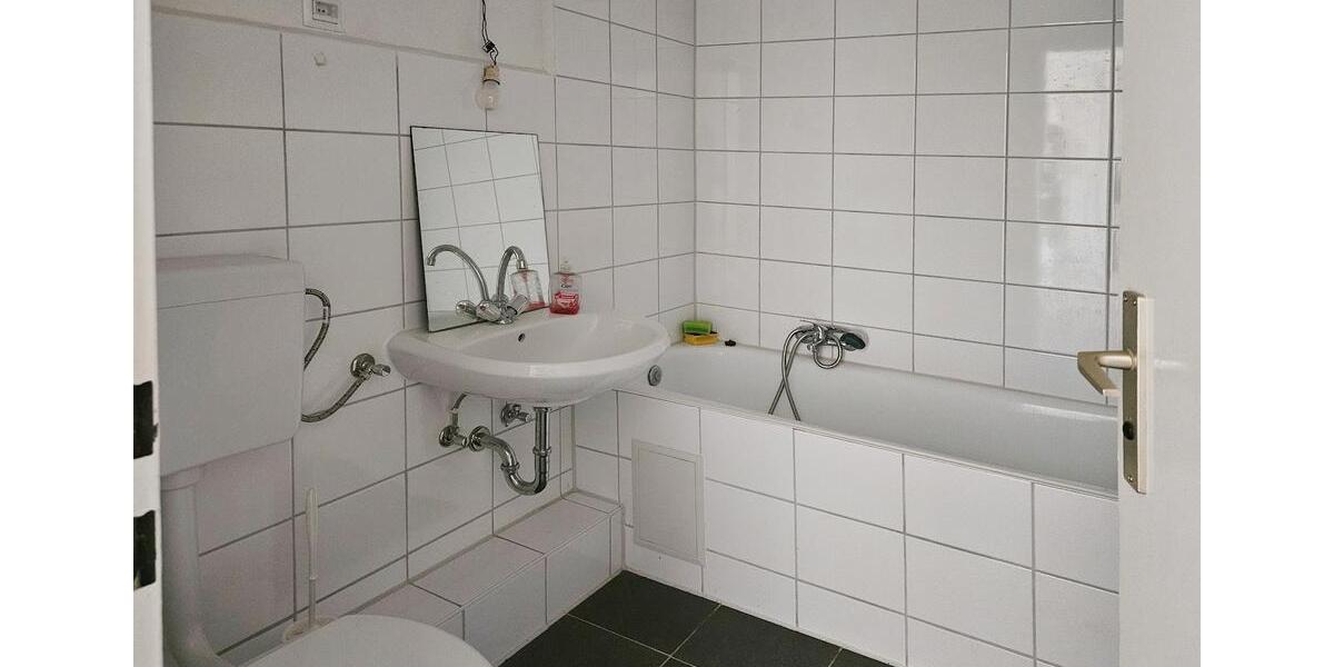 Etagenwohnung Bremerhaven Lehe - 2 Zimmer, 68 m&sup2;, 459&euro; | Angebot:24865338