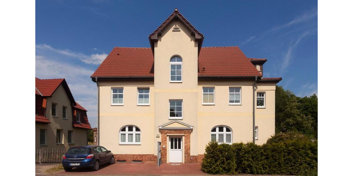 Helle 2-Raum-Wohnung 65 m² im san. Altbau zu vermieten 2 zimmer