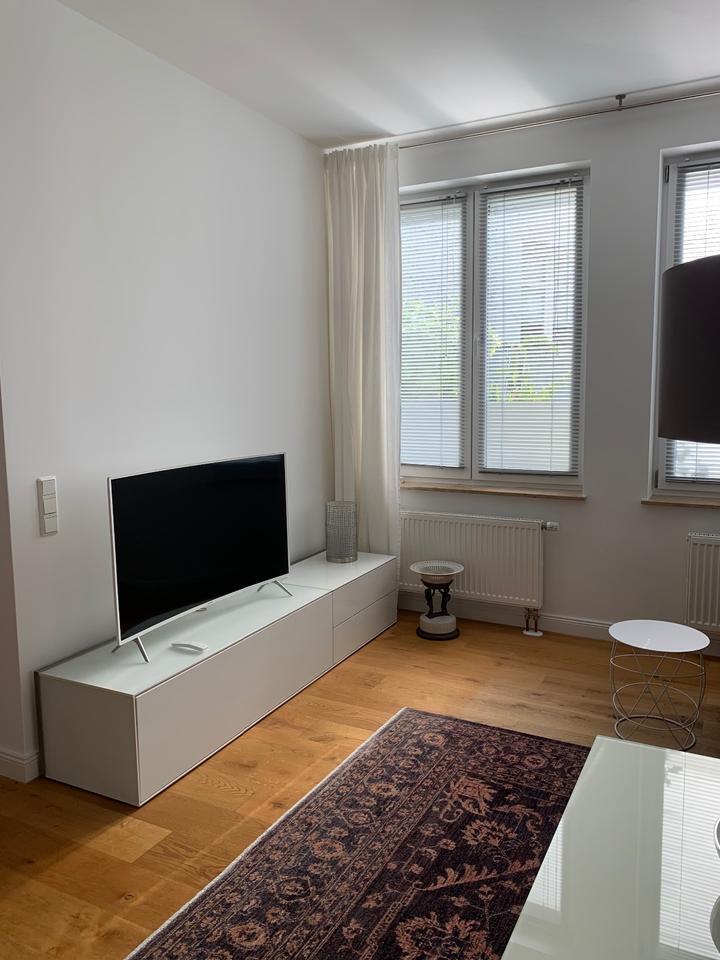 Großzügige 2 Zimmerwohnung, ca.100 qm, Hannover Mitte zimmer