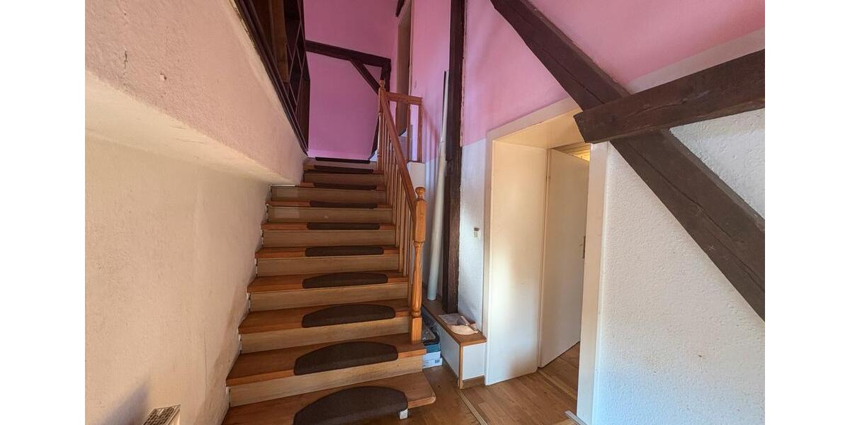 Etagenwohnung Springe - 3 Zimmer, 85 m&sup2;, 795&euro; | Angebot:26676463
