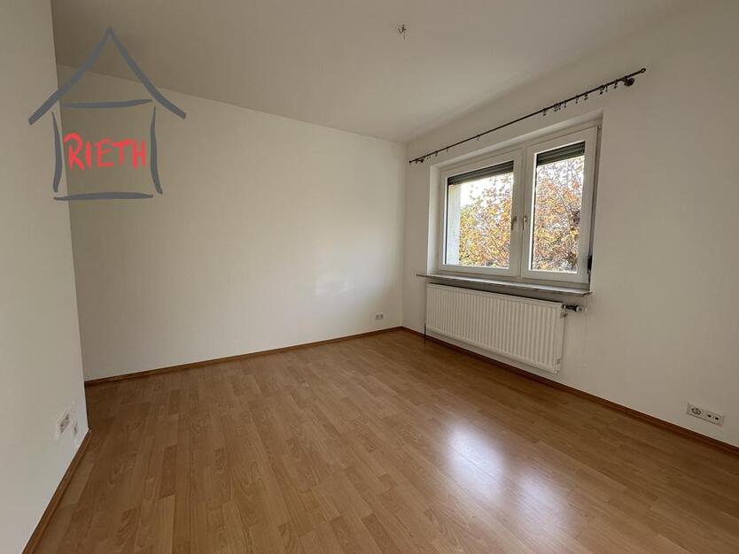 * Ludwigsburg-Süd: hell, großzügig und mit Garage * zimmer