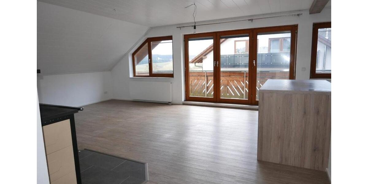 Mehrfamilienhaus, Wohnhaus Haiterbach - 3.5 Zimmer, 80 m&sup2;, 900&euro; | Angebot:26547921