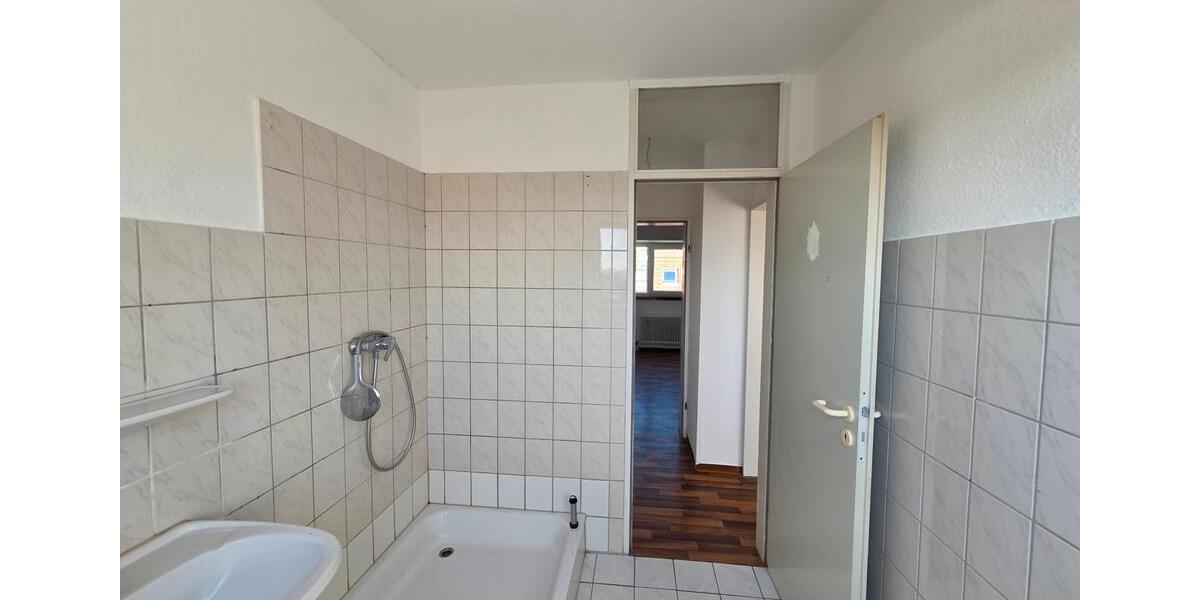 Dachgeschoßwohnung Emden Rysumer Landstraße - 4 Zimmer, 68 m&sup2;, 455&euro; | Angebot:26439762