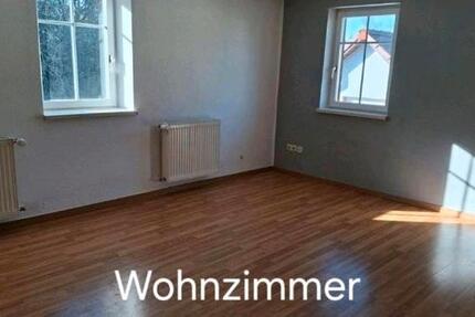 Wohnung Dippoldiswalde - 4 Zimmer, 82 m&sup2;, 800&euro; | Angebot:27629751