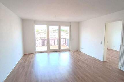 Wohnung Kaiserslautern Innenstadt - 2 Zimmer, 69 m&sup2;, 885&euro; | Angebot:24748306