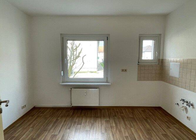 Etagenwohnung Oschersleben - 2 Zimmer, 64 m&sup2;, 363&euro; | Angebot:26807250