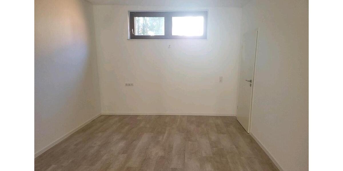 Gewerbeobjekt Wilhelmshaven - 1.100&euro; | Angebot:26387790