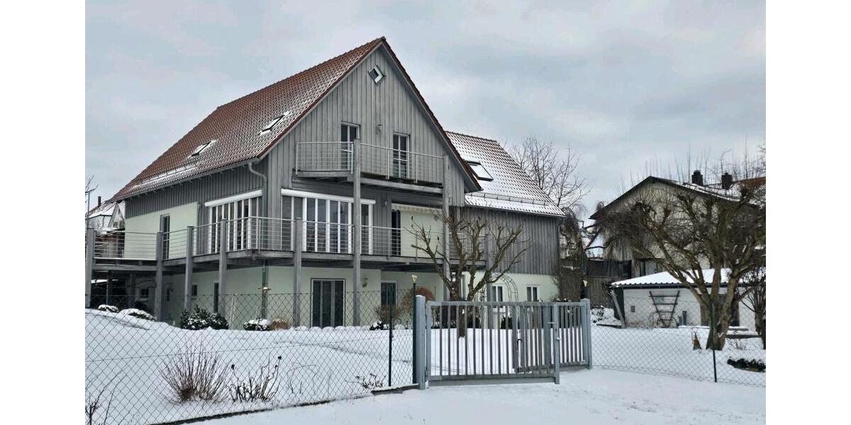Einfamilienhaus Bad Neualbenreuth - 6 Zimmer, 150 m&sup2;, 1.600&euro; | Angebot:24372019