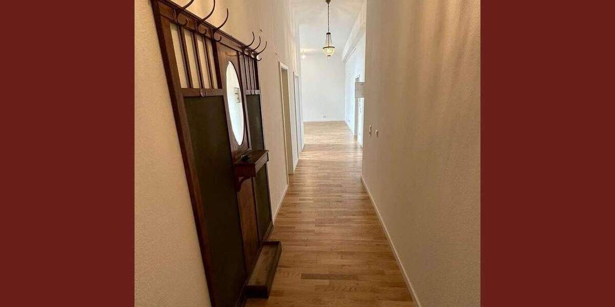 Etagenwohnung Villingen-Schwenningen Schwenningen - 3 Zimmer, 87 m&sup2;, 1.000&euro; | Angebot:24684411