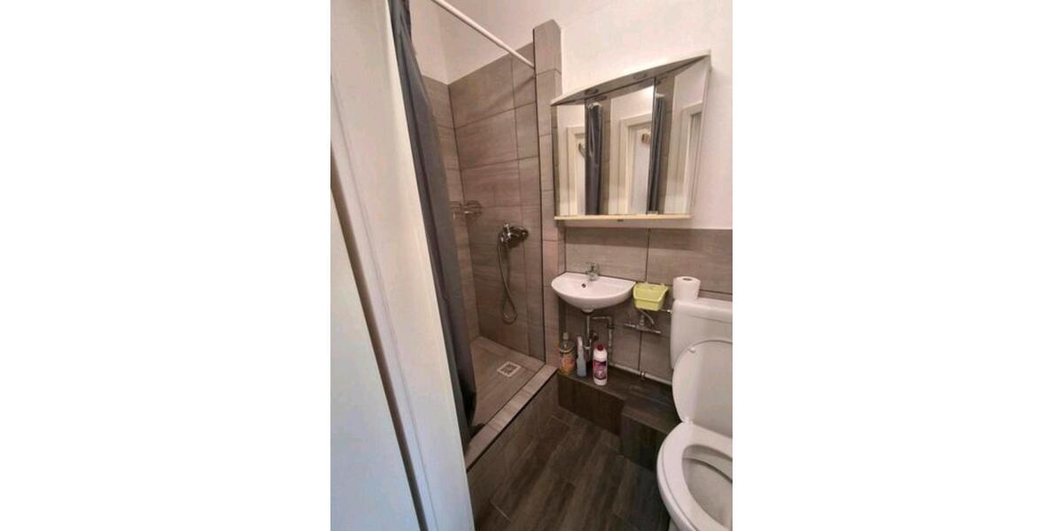 Etagenwohnung Stuttgart Zuffenhausen - 1 Zimmer, 23 m&sup2;, 750&euro; | Angebot:26268876