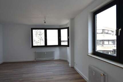 Wohnung Krefeld Krefeld-Mitte - 1 Zimmer, 37 m&sup2;, 400&euro; | Angebot:25883788