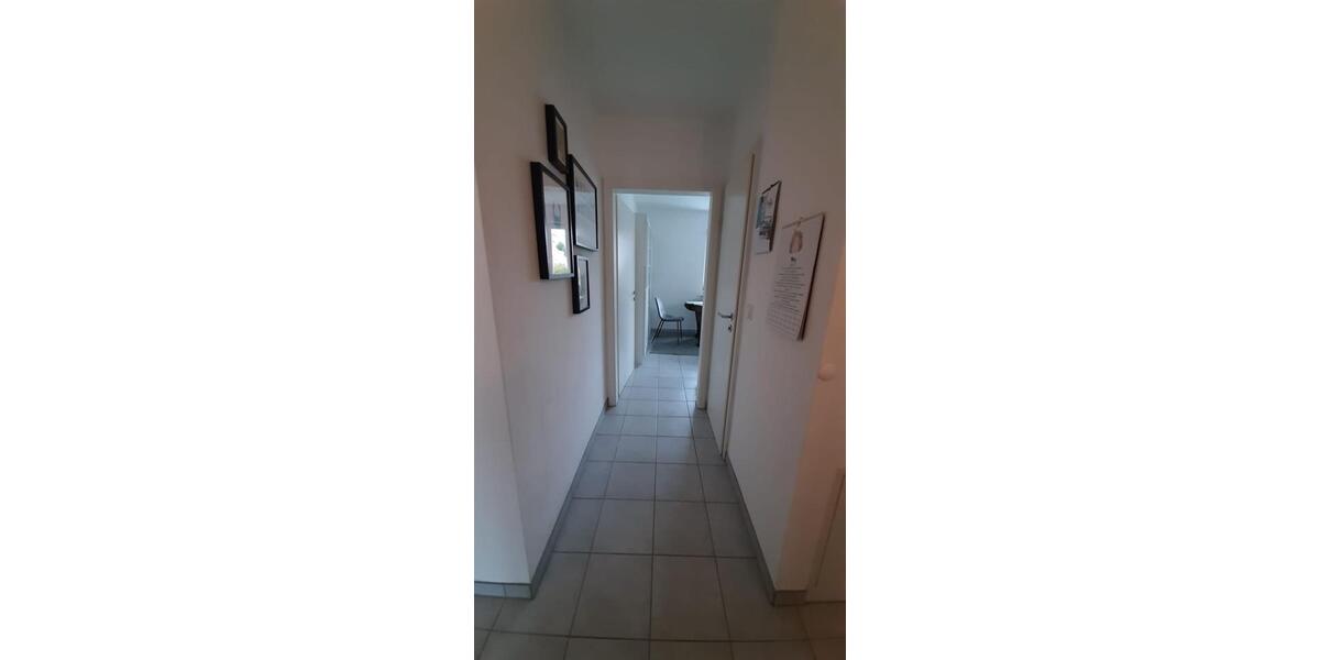 Etagenwohnung Bruchsal - 4 Zimmer, 90 m&sup2;, 1.100&euro; | Angebot:25085419