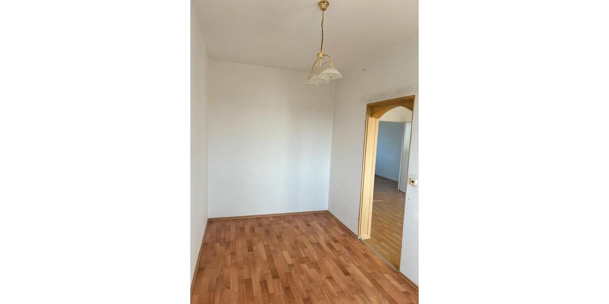 Etagenwohnung Lichtenstein (Sachsen) - 3 Zimmer, 52 m&sup2;, 440&euro; | Angebot:26550804