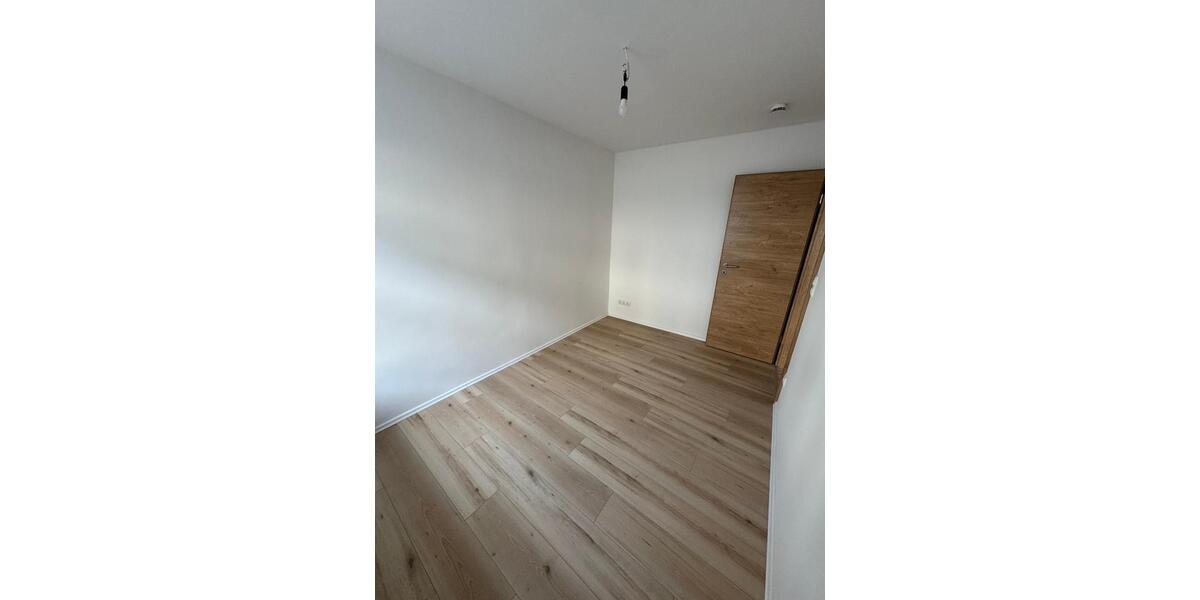 Erdgeschoßwohnung Freiberg - 2 Zimmer, 55 m&sup2;, 415&euro; | Angebot:24926275