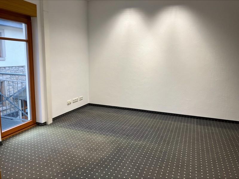 Wohnen und Arbeiten ! Büro Nutzung 2 Zimmer Wohnung