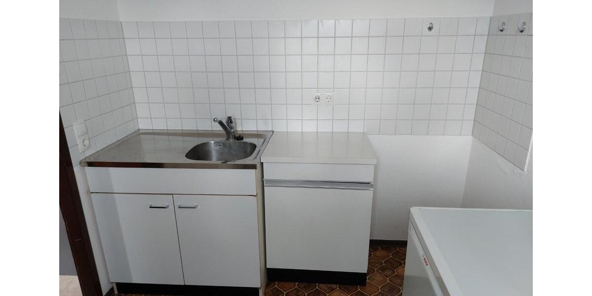 Etagenwohnung Waldshut-Tiengen Tiengen - 1 Zimmer, 32 m&sup2;, 350&euro; | Angebot:26385519