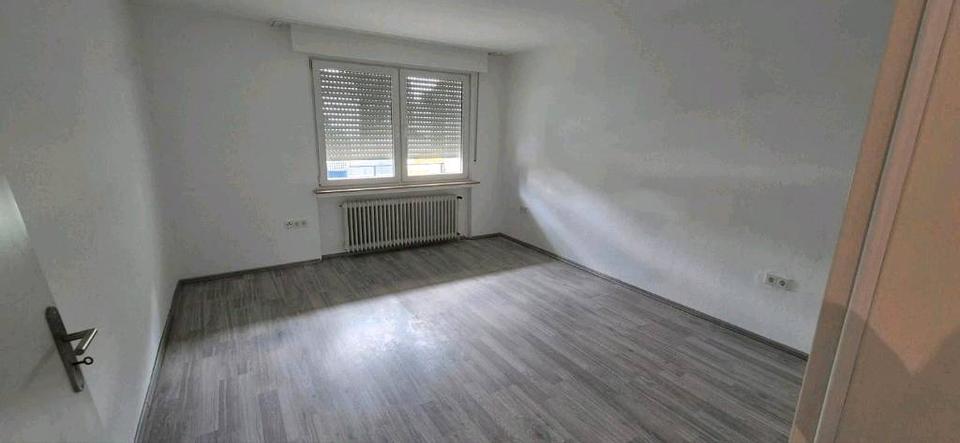 Etagenwohnung Dortmund Brackel - 3.5 Zimmer, 70 m&sup2;, 850&euro; | Angebot:26640737