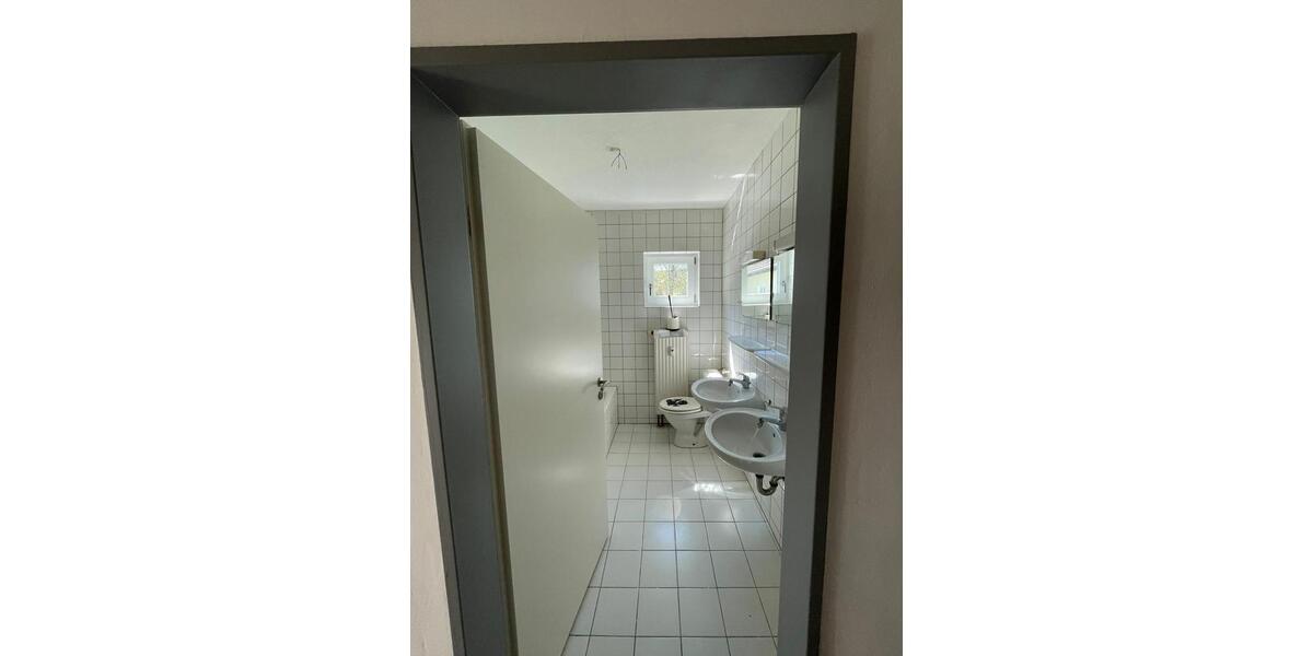 Etagenwohnung Speichersdorf - 3 Zimmer, 80 m&sup2;, 650&euro; | Angebot:26336647