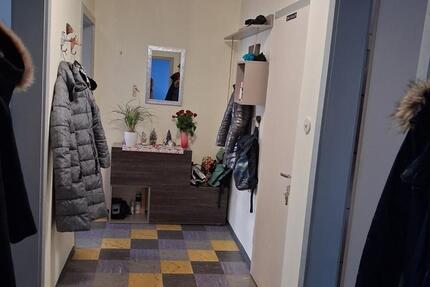 Wohnung Windischeschenbach - 3 Zimmer, 61 m&sup2;, 400&euro; | Angebot:25080772