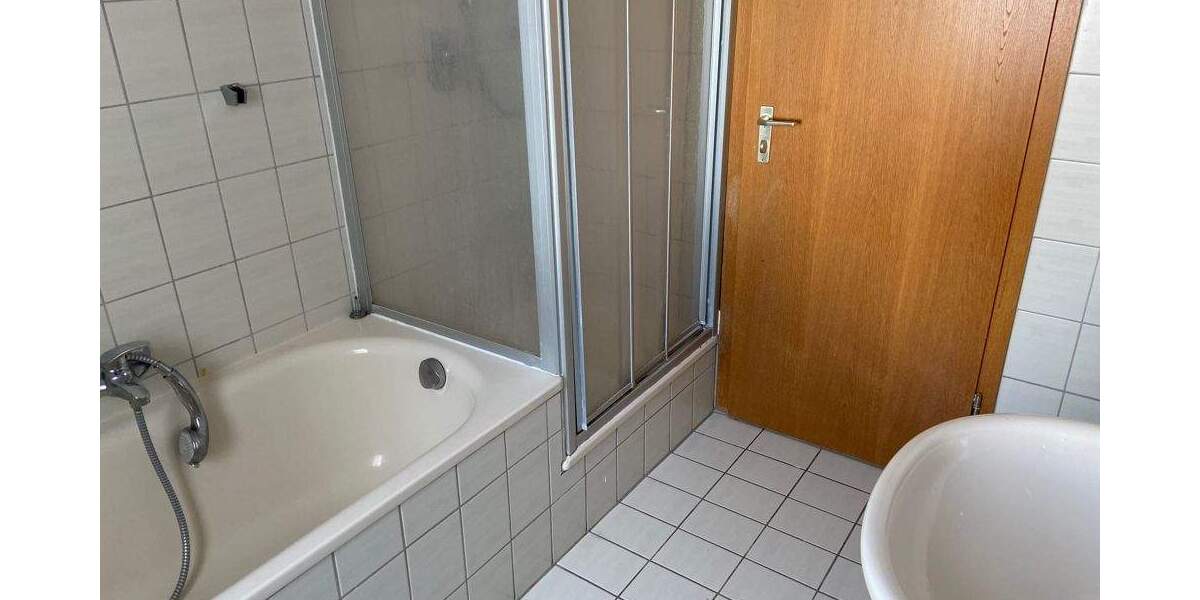 Etagenwohnung Balingen / Dürrwangen Dürrwangen - 4 Zimmer, 95 m&sup2;, 1.040&euro; | Angebot:23336328