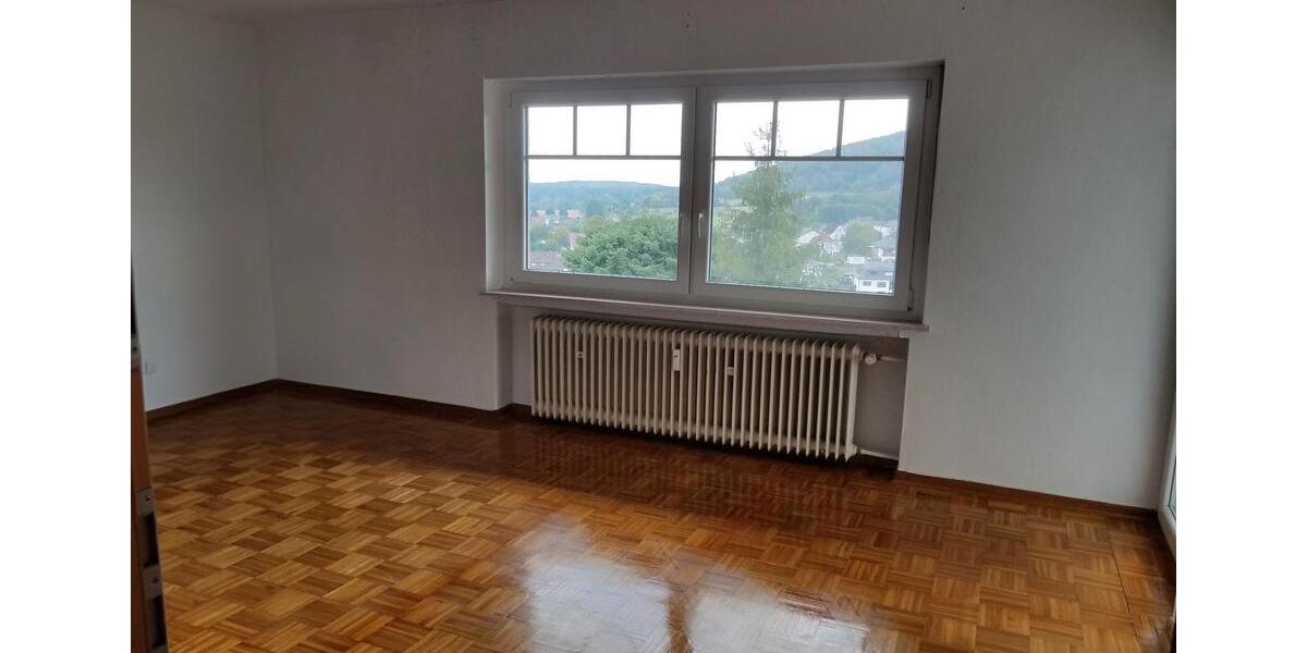 Helle 4,5 ZKB Dautphetal-Holzhausen 4.5 zimmer