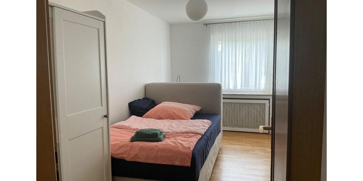 Möblierte 3 Zimmerwohnung in 45128 Essen Süd 3 zimmer