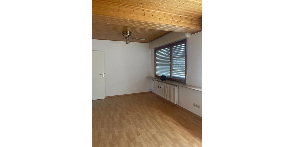Etagenwohnung Lahnstein - 2 Zimmer, 45 m&sup2;, 320&euro; | Angebot:26237369