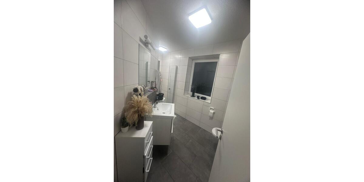 Etagenwohnung Aurich - 2 Zimmer, 70 m&sup2;, 750&euro; | Angebot:24378128