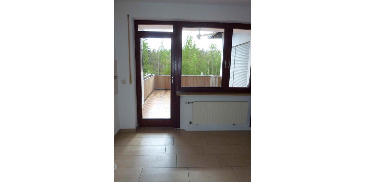 Erdgeschoßwohnung Röttenbach - 3 Zimmer, 144 m&sup2;, 1.050&euro; | Angebot:26129638