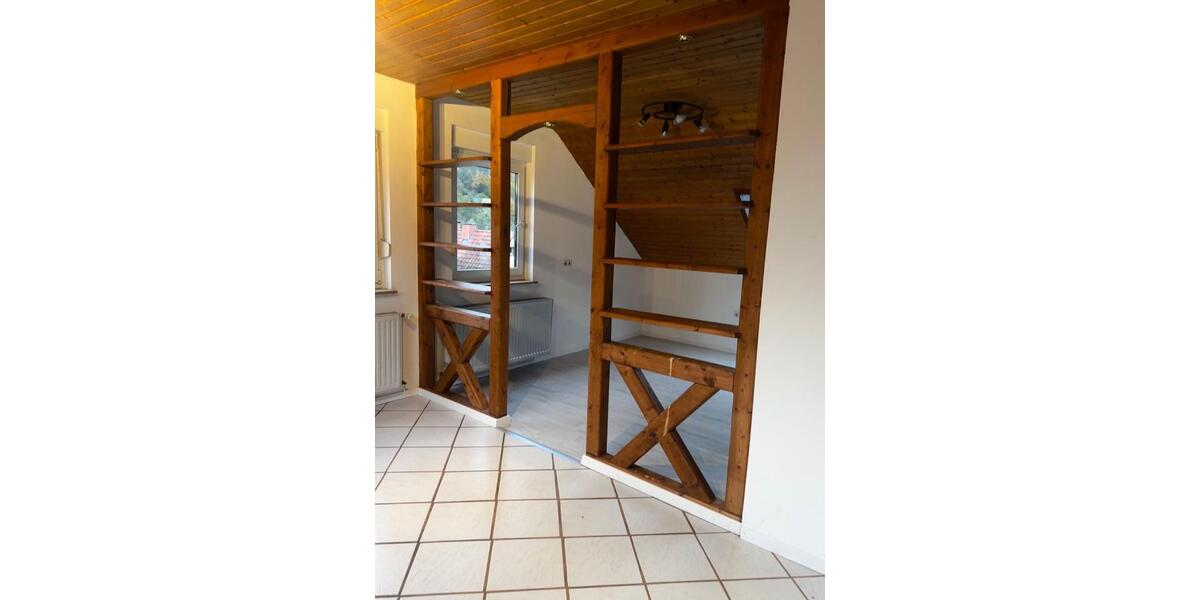 Dachgeschoßwohnung Miltenberg - 3.5 Zimmer, 78 m&sup2;, 780&euro; | Angebot:25300637