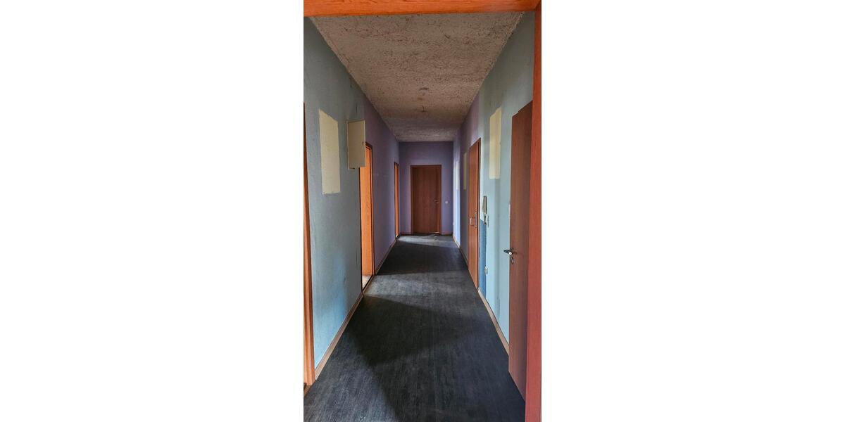 Etagenwohnung Oberlungwitz - 4 Zimmer, 106 m&sup2;, 750&euro; | Angebot:24159499