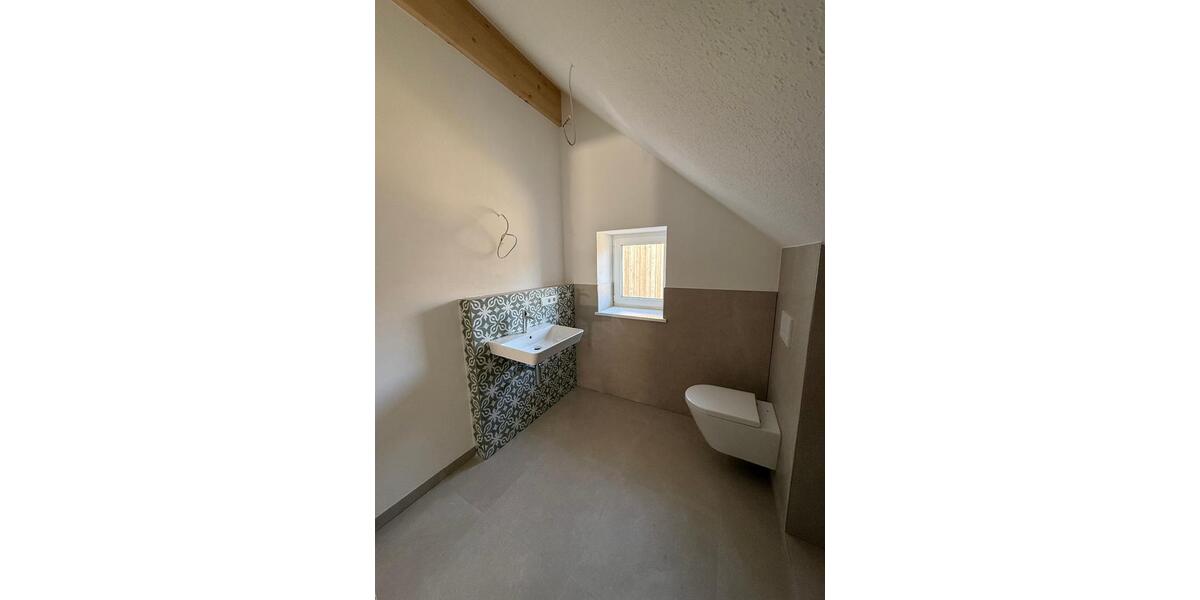 Dachgeschoßwohnung Spangenberg - 2 Zimmer, 50 m&sup2;, 620&euro; | Angebot:26239034