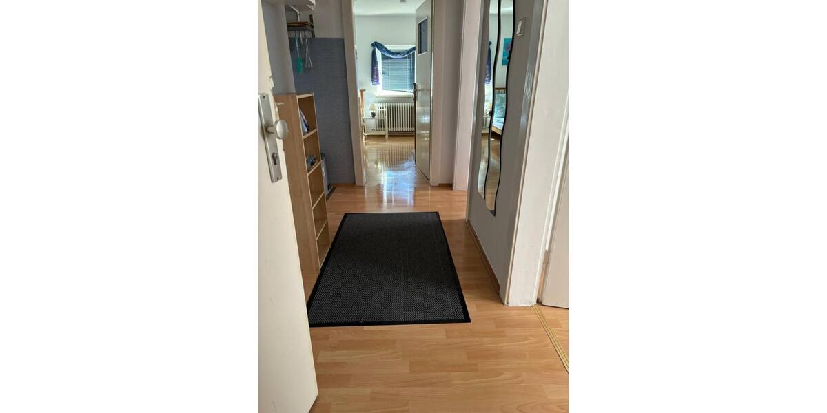 Dachgeschoßwohnung Oldenburg Ziegelhof - 3 Zimmer, 50 m&sup2;, 380&euro; | Angebot:24700955
